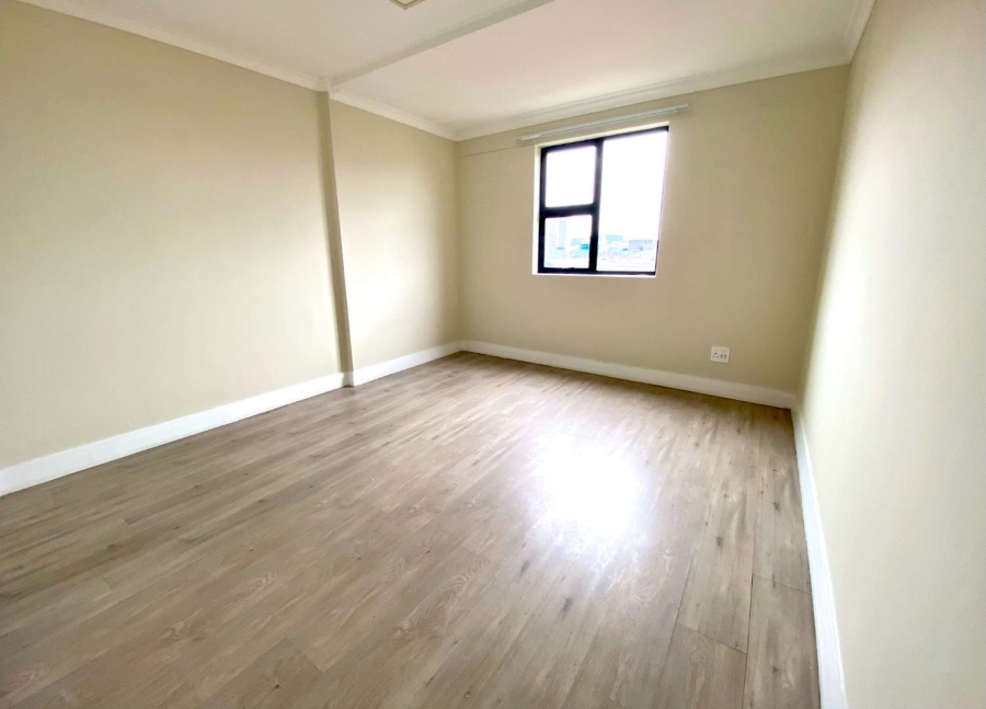 2 Bedroom Property for Sale in Zonnebloem Western Cape